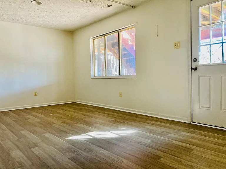 9181 Sheffield Hunt Ct — Photo 13