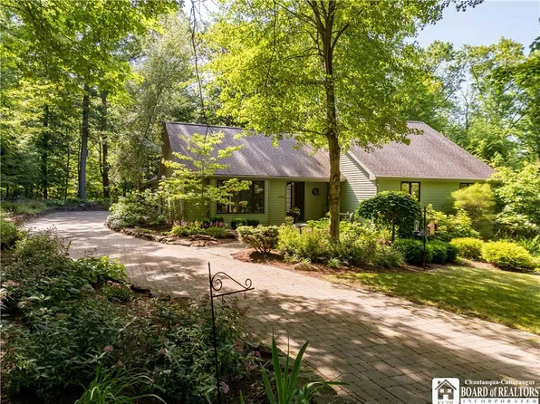 4560 Sunrise Dr, Bemus Pt, NY 14712