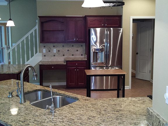 5th image of 1775 Keenlan Dr W