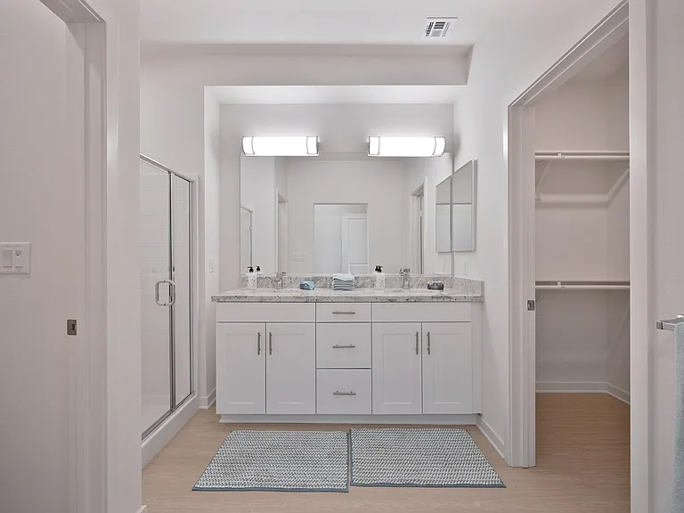River Gate Townhomes — Photo 44