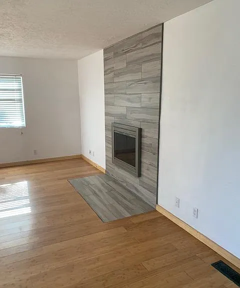 29 Lisbon Ave SE — Photo 5