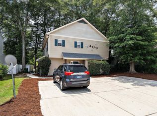 409 Cherry St, Fuquay Varina, NC 27526