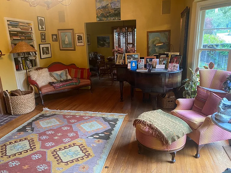 4 Perry Newberry Way — Photo 5