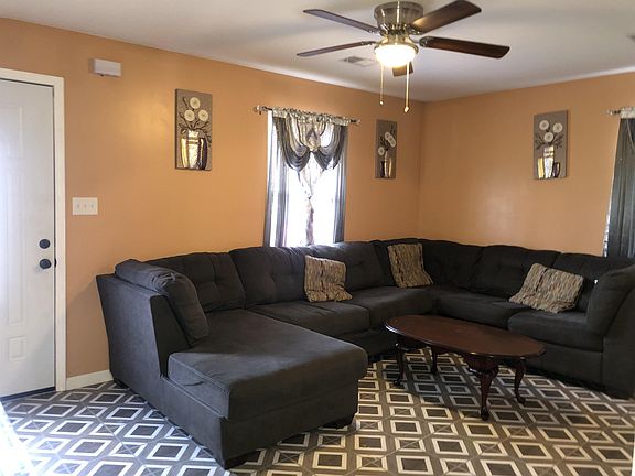 2nd image of 4031 Leroy Ave