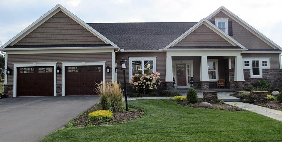 1st image of 7155 Piper Meadows Dr