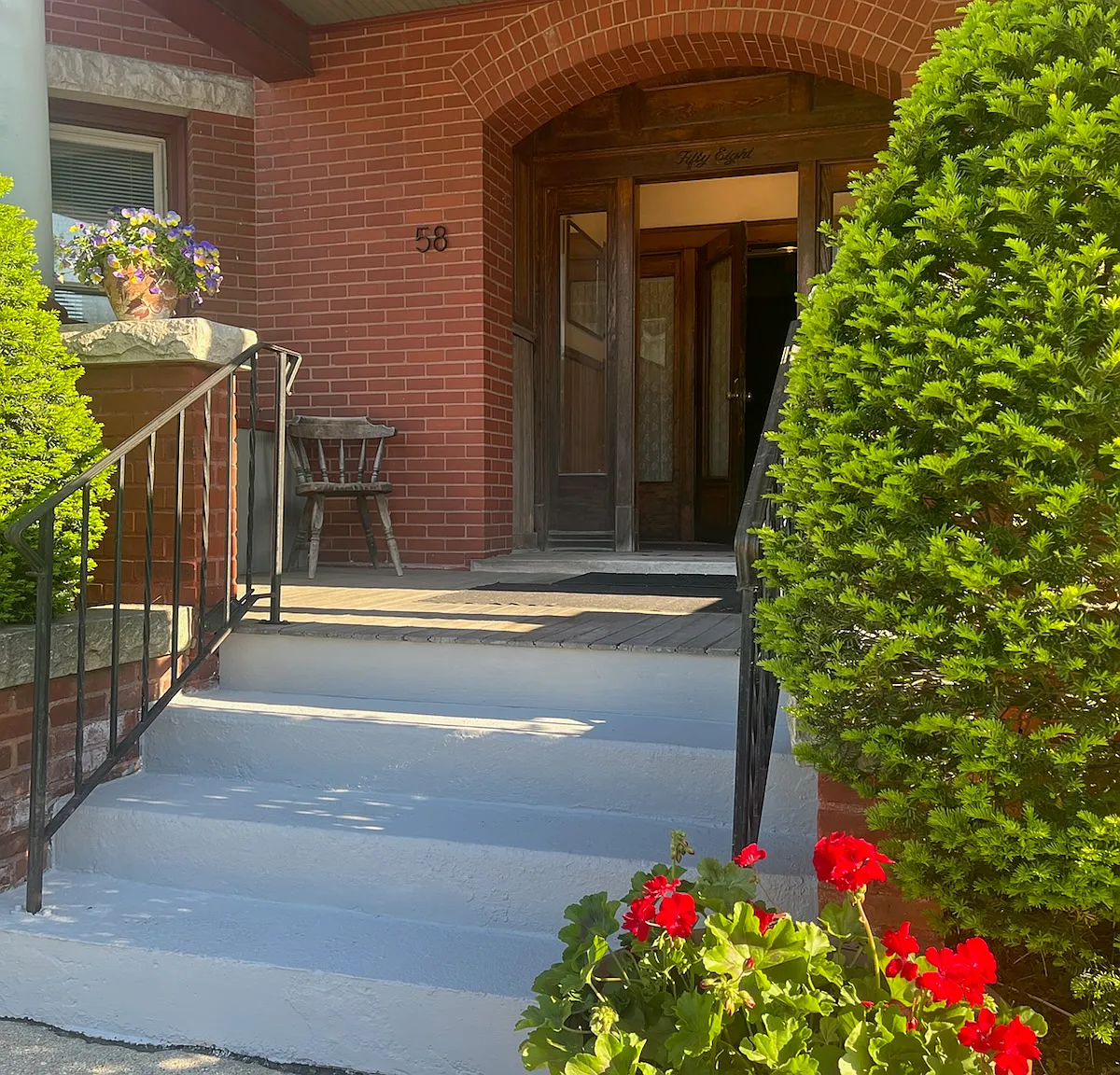 2 bed, 1062 sqft, $1,750 — Photo 2
