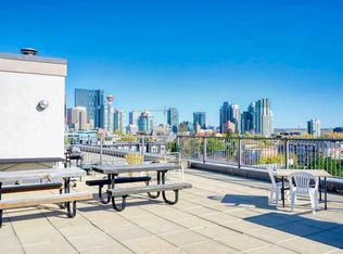 333 N 22nd Ave SW #402, Calgary, AB T2S0H3