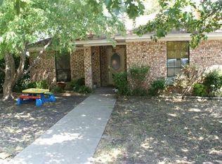 1203 Devonshire Ln, Wylie, TX 75098
