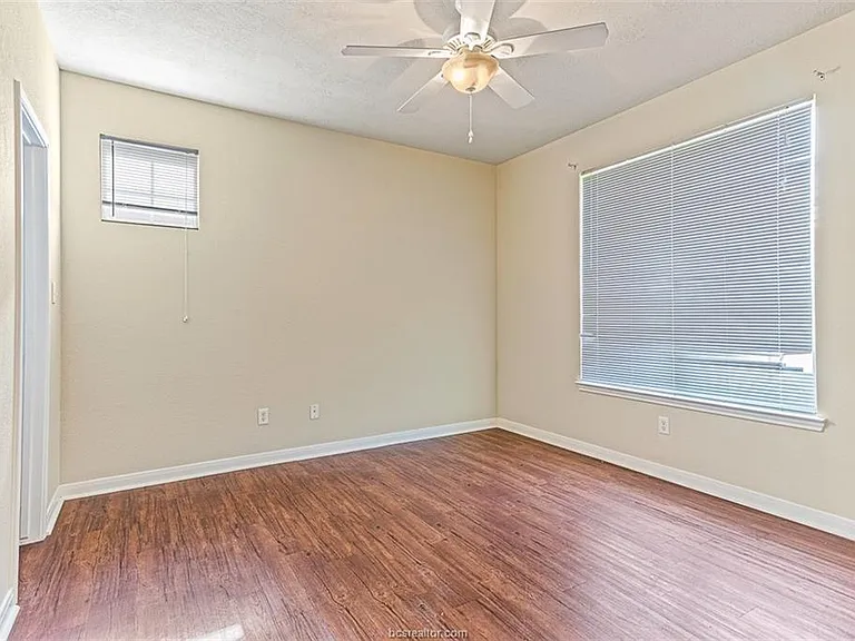 4119 McFarland Dr — Photo 6