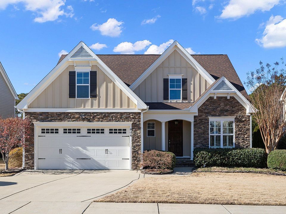 1st image of 906 Minerva Dale Dr