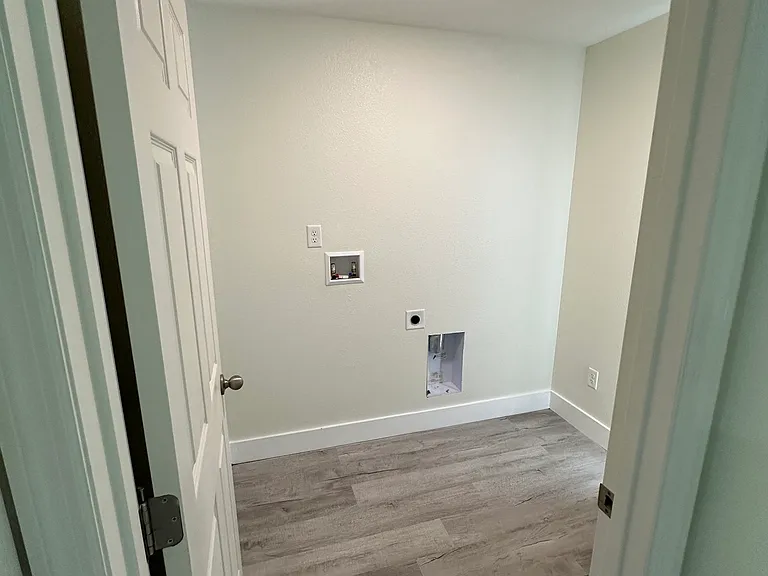 176 Pine Grove Dr — Photo 21