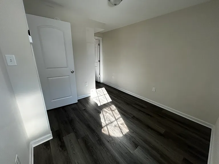 120 Shutter St #120 — Photo 9