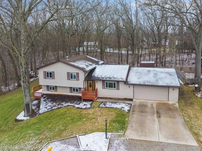 10690 Wolverine Dr, Pinckney, MI, 48169
