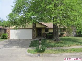 525 S 29th St, Broken Arrow, OK 74014