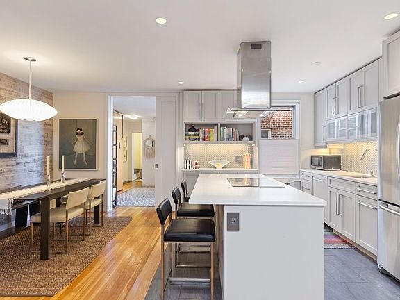 3rd image of 330 Haven Ave #6HJ