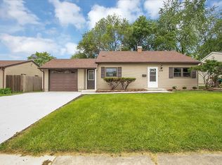 636 Lynn Ave, Romeoville, IL 60446