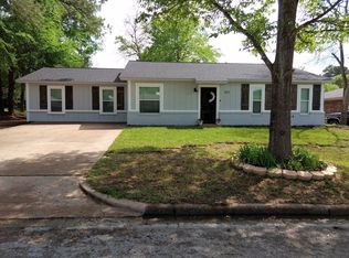 921 Shumard Oak St, Nacogdoches, TX 75964