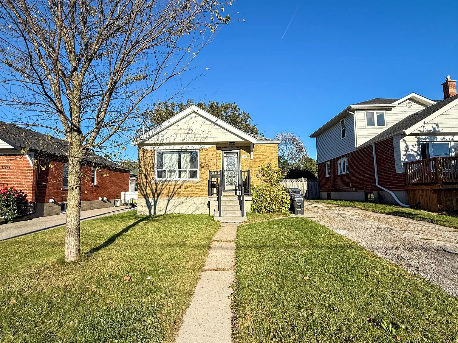 3 bed, $2,980 — Photo 1