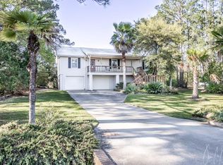 139 Marsh Hen Rd, Midway, GA 31320