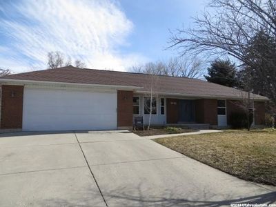 2102 E 6200 S, Holladay, UT, 84121