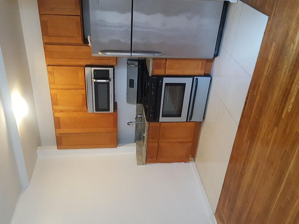 2nd image of 2814 Kennedy Blvd APT 104