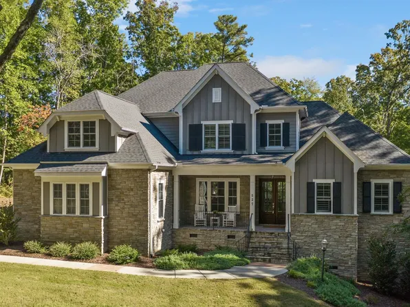 527 Lystra Preserve Dr, Chapel Hill, NC 27517