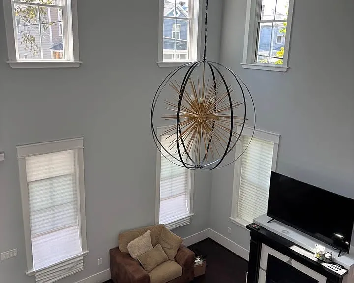 208 Minor St — Photo 1