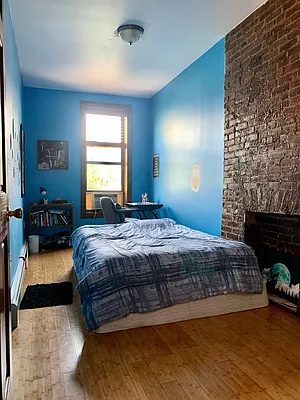 Rented by Voro New York | media 13