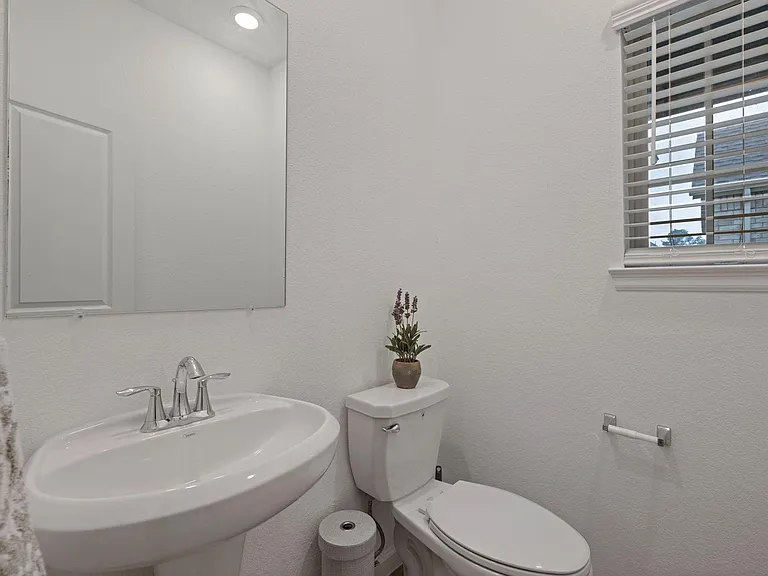 18323 Tiger Flowers Dr — Photo 17