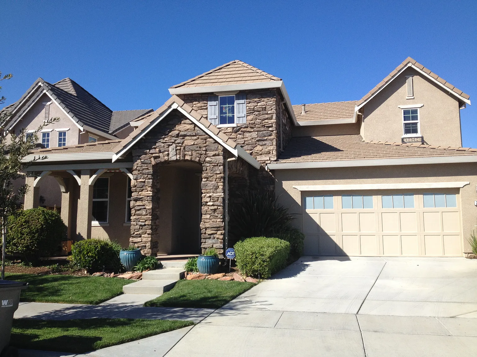 2121 Ulrich Pl photo 1