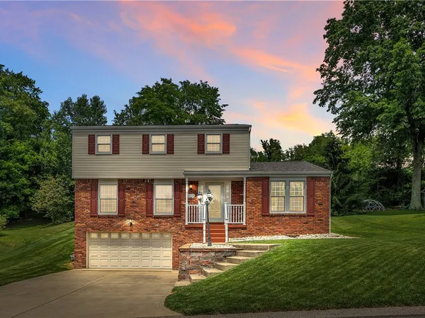 9253 Douglas Fir Dr, Pittsburgh, PA 15239