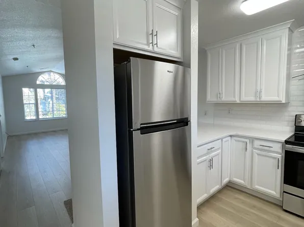 46 Bridle Path Ln, Novato, CA 94945
