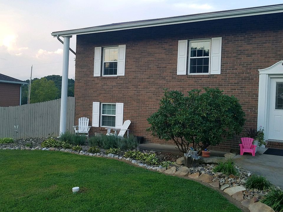 1st image of 140 Debbie Dr