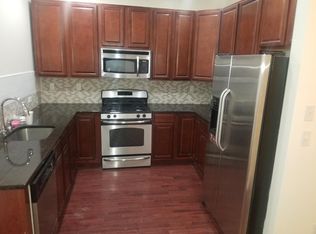 651 N 11th St FL 1ST, Philadelphia, PA 19123