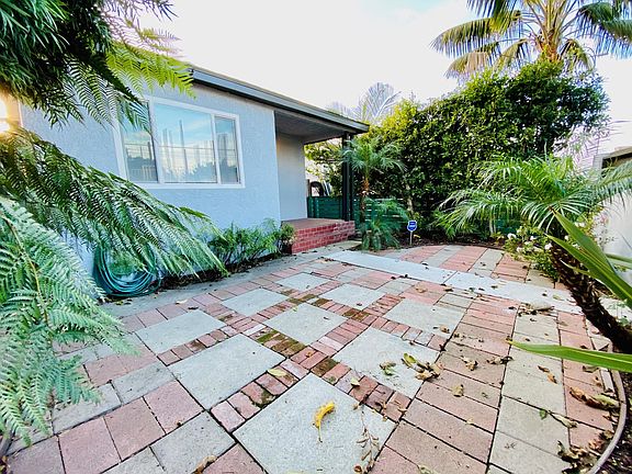 5th image of 4919 S Centinela Ave
