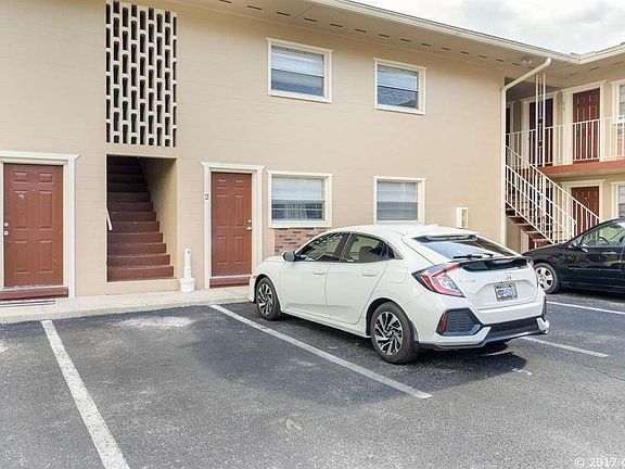 2nd image of 501 NW 15th Ave APT 2