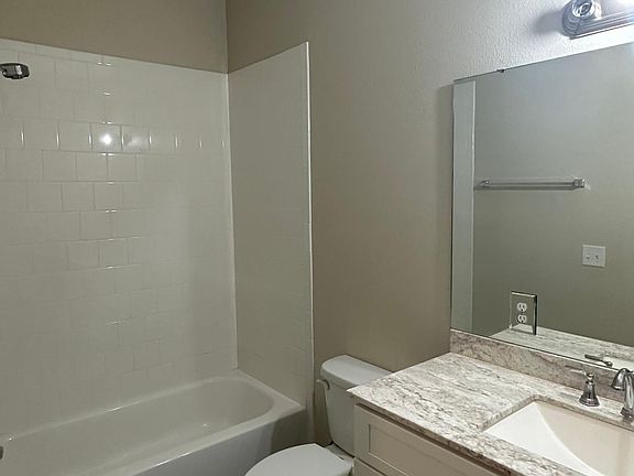 3rd image of 2350 Quazar Cir