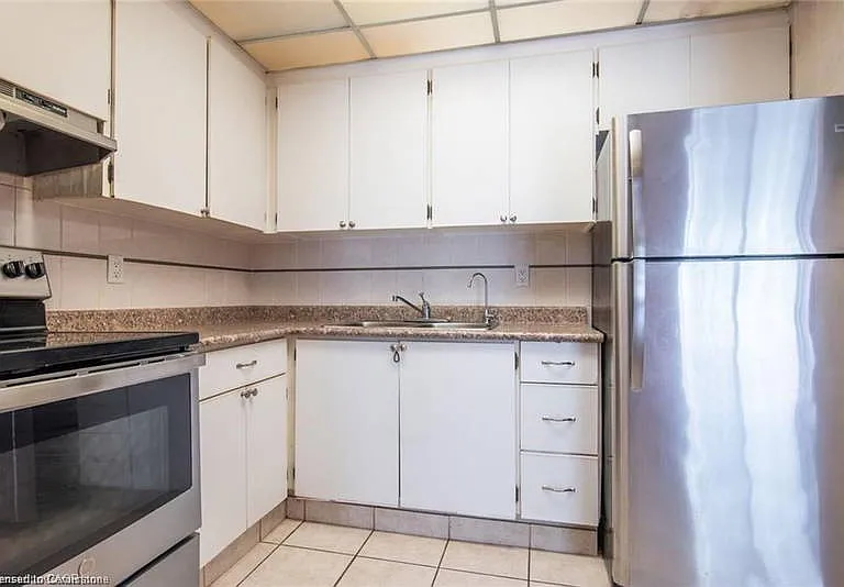 71 Vanier Dr #211 — Photo 10