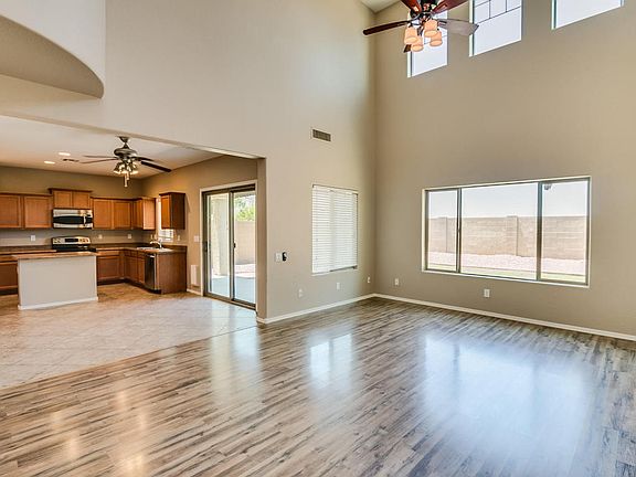 5th image of 16322 N 73rd Ln