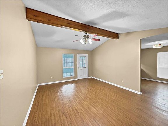 4th image of 4236 Holly Hill Ct