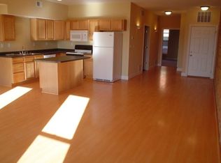 116 Warner Ct #A, Clinton, IL 61727