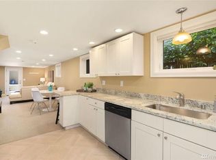 2529 8th Ave W #A, Seattle, WA 98119