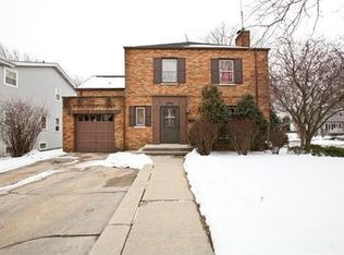 1837 Olive Rd, Homewood, IL 60430