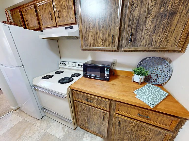 Olympic Village Apartments — Photo 11