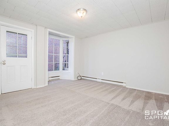 3rd image of 213 S Hanover St Floor 1