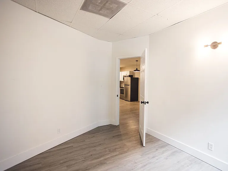 Apartments in the HEart of downtown Bozeman! — Photo 18