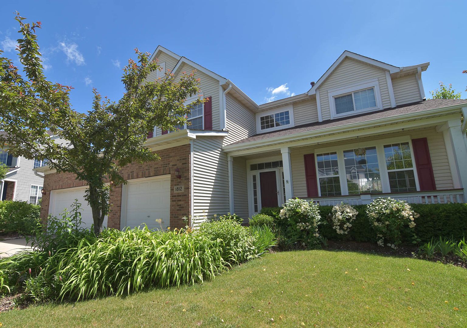 1812 Prairie Ridge Cir, Lindenhurst, IL 60046 Zillow