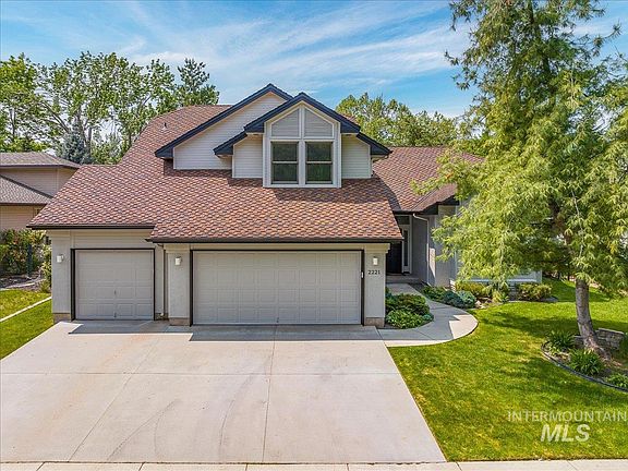 5th image of 2221 S Crosscreek Ln