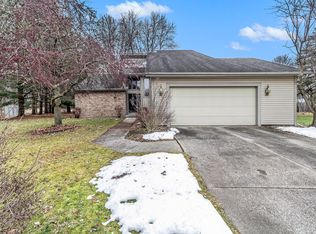 402 Julias Pl, Marshall, MI 49068