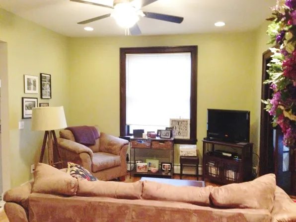 1908 Hennepin Ave #6, Minneapolis, MN 55403